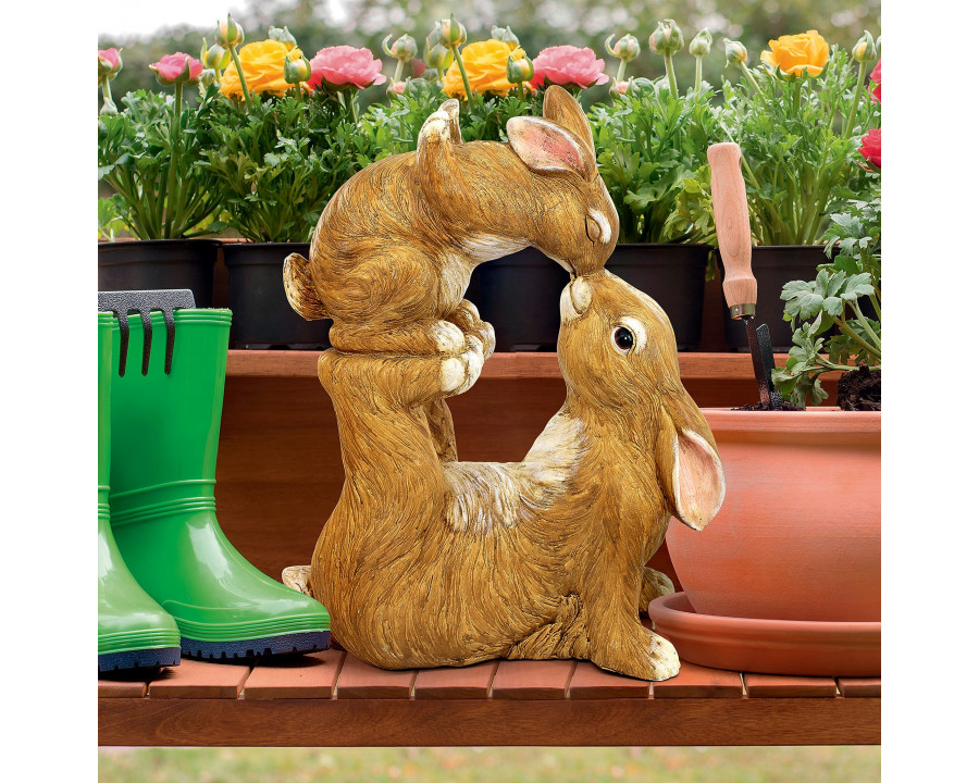 Toscano - Balancing Bunny Love Garden Rabbit Statue