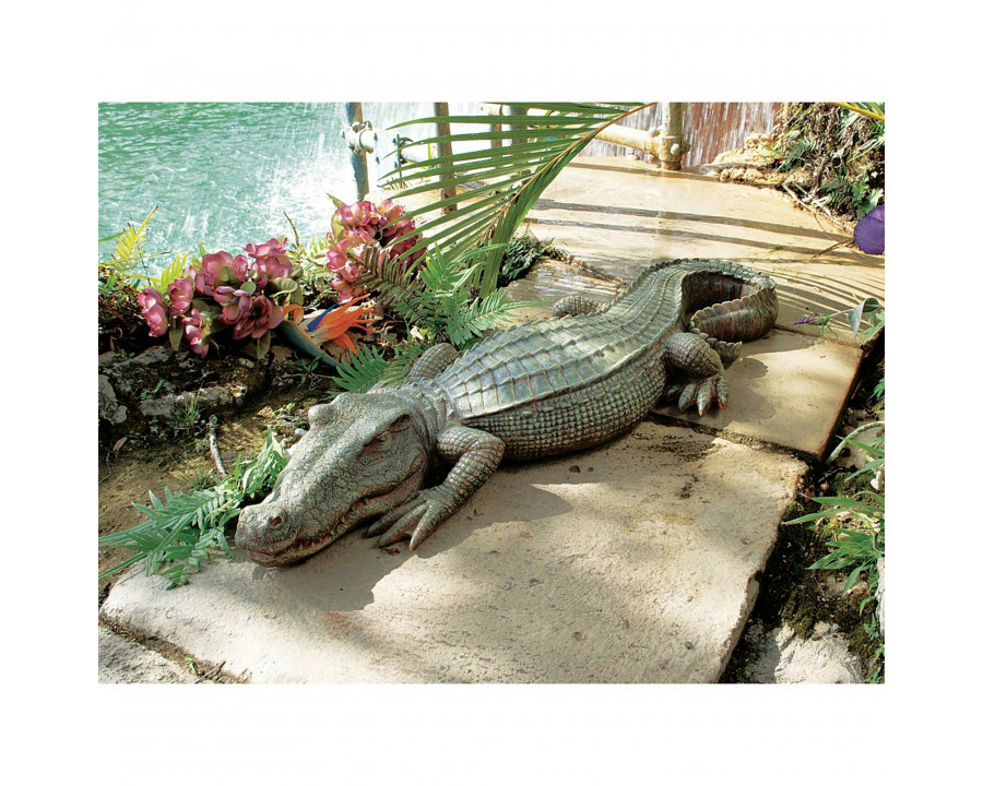 Toscano - The Swamp Beast Crocodile Garden Statue