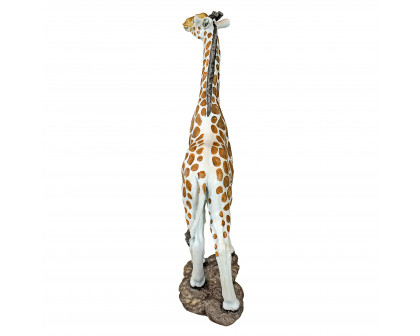 Toscano - Gerard the Giraffe Garden Statue