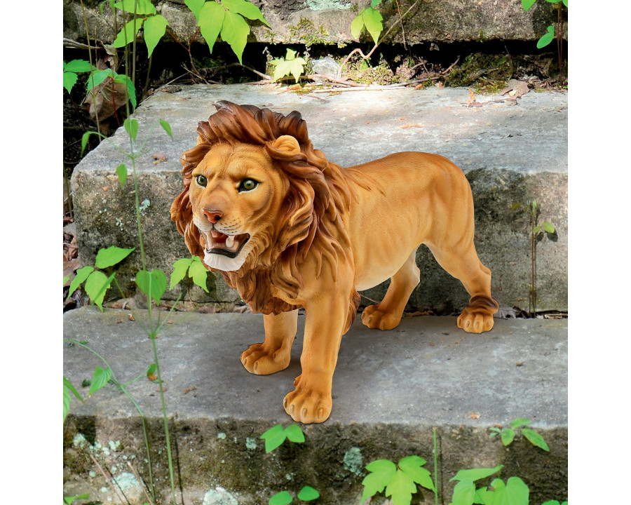 Toscano - Panthera LionKing of the African Savanna Garden Statue