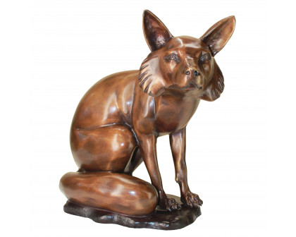 Toscano - The Observant Sitting Fox Garden Statue