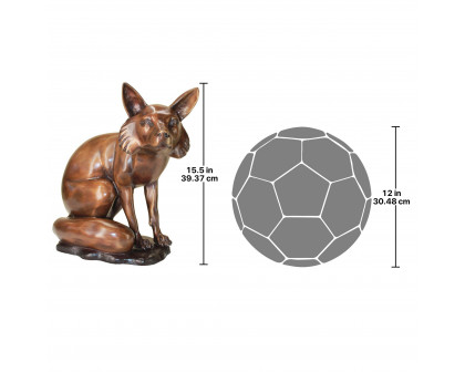 Toscano - The Observant Sitting Fox Garden Statue