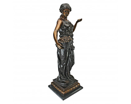 Toscano - Goddess of Nature Garden Statue