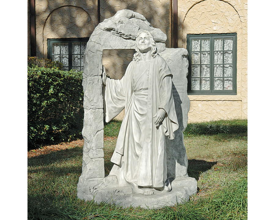 Toscano - The Risen Jesus Christ Garden Statue