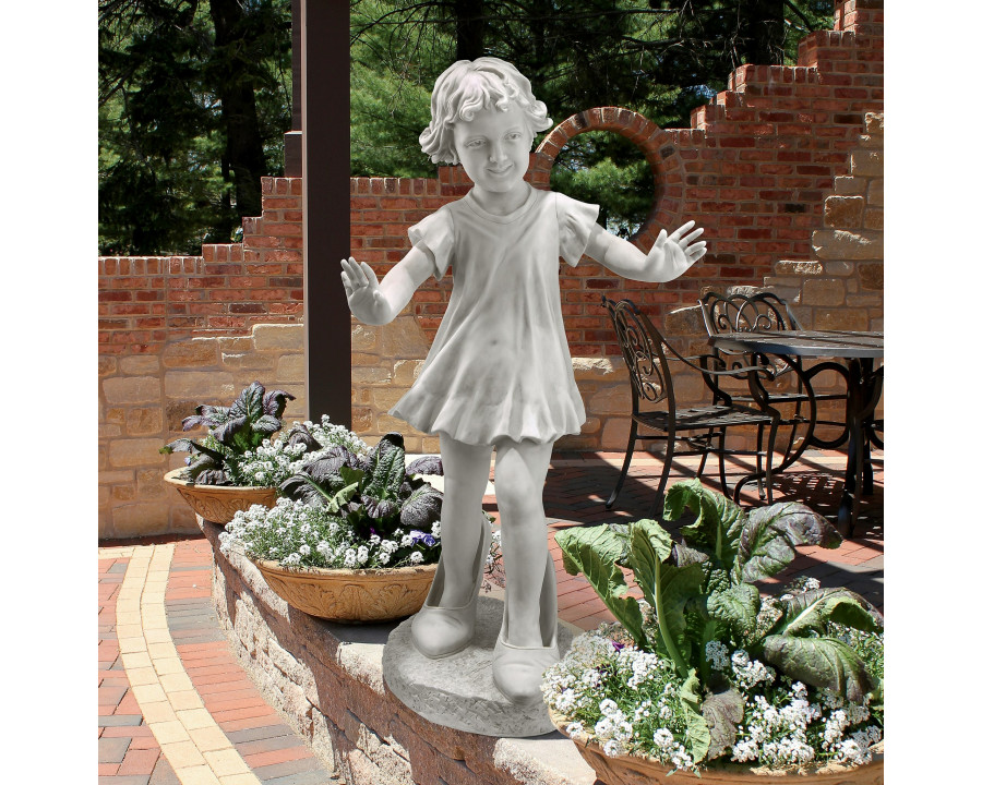 Toscano - Hillary in Heels Garden Girl Statue