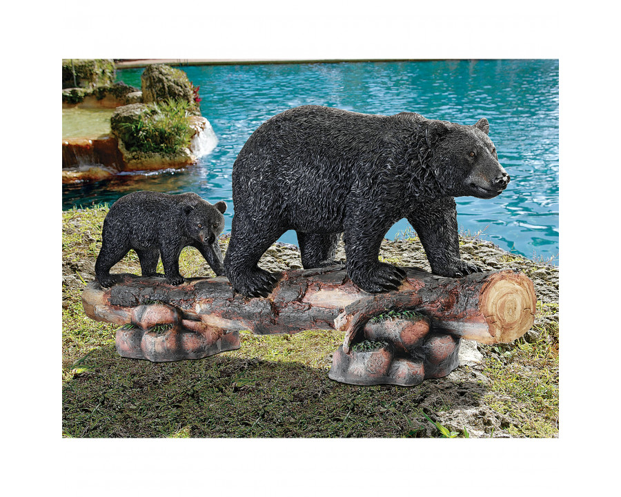 Toscano - Mother Black Bear and Cub Grand Scale Animal Sculpture