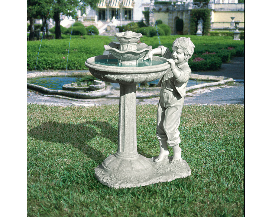 Toscano - The Child Mischievous Splash Sculptural Fountain