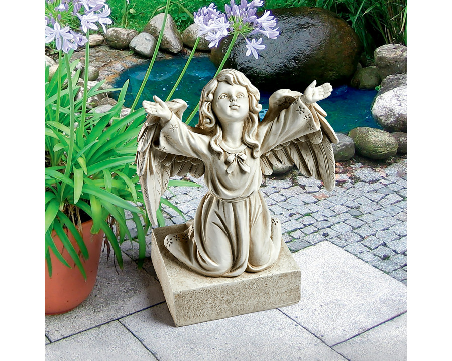 Toscano - Look to the Heavens Memorial Garden Angel Statue