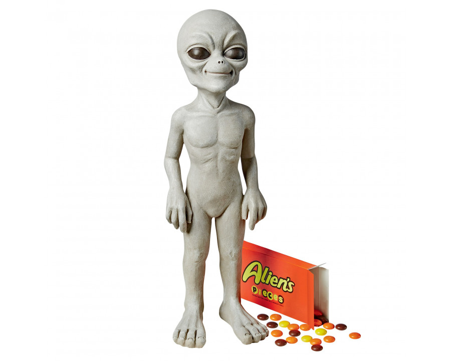 Toscano The Out-of-this-World Alien Extra Terrestrial Statue - Small