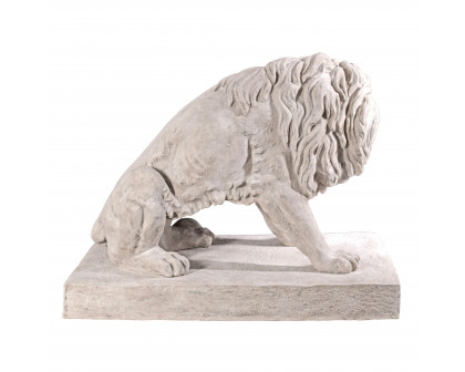 Toscano Kingsbury Garden Giant Lion Sentinel Statue - Looking Left