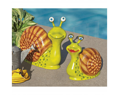 Toscano - Set of 2 Madame Monsieur Escargot Enormous Garden Snail Statues