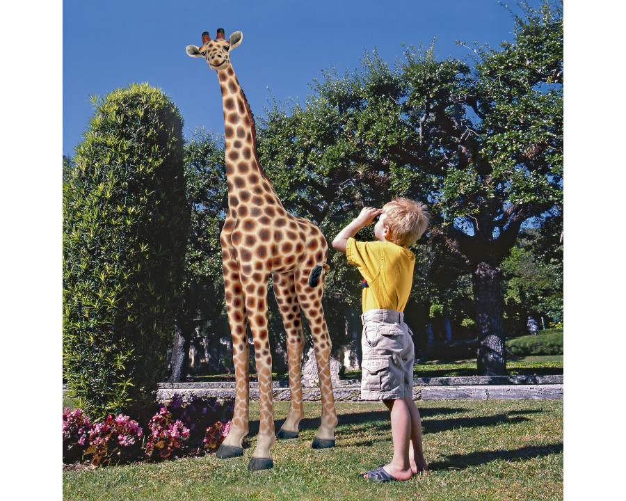 Toscano - Mombasa the Garden Giraffe Statue