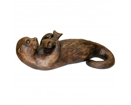 Toscano - Lazy Otter with Fish Garden Statue