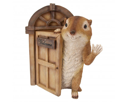 Toscano - Garden Greetings Squirrel Welcome Sign Tree House Door Sculpture