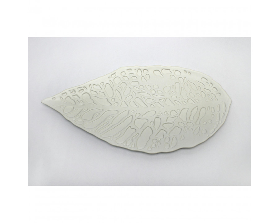 Toscano - Fala 19 Hand-Crafted Leaf Tray in Ceramic