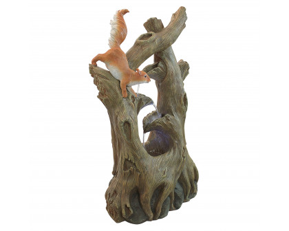 Toscano - Tree Squirrel Cascading Sculptural Fountain