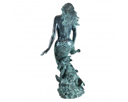 Toscano - Goddess of the Sea Mermaid of the Isles Spitting Garden Statue