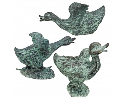 Toscano - Set of 3 Lindell Pond Ducks Spitting Garden Statues