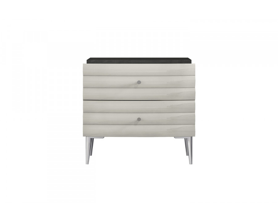 Whiteline - Pino Nightstand in Gray