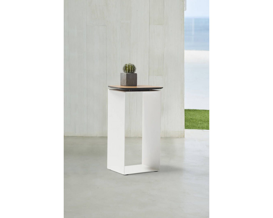 Whiteline - Petunia Side Table in White