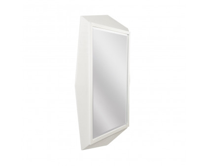 Wildwood - Maria Mirror in White/Clear/Beveled, Wood/Raffia/Mirror