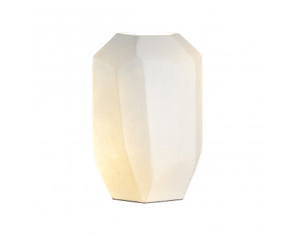 Wildwood - Kelly Lamp in Textured /White