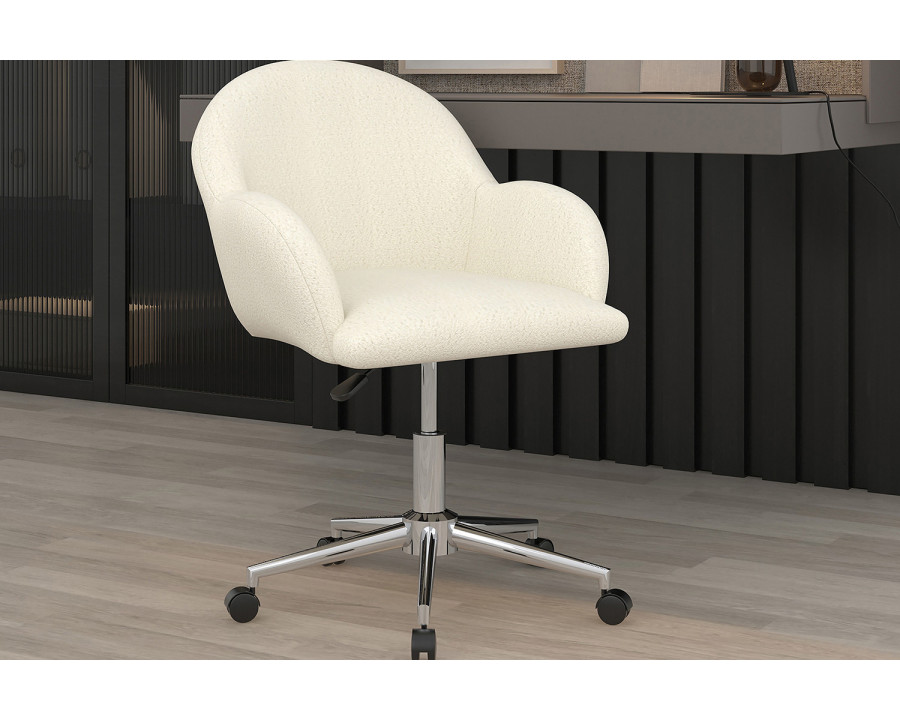 Worldwide - Millie Office Chair in Ivory/Chrome