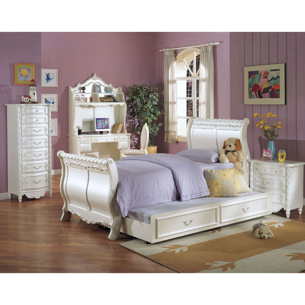 ACME - Pearl Twin Bed in Pearl White/Gold Brush Accent