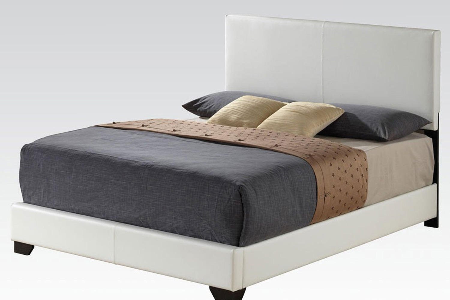 ACME - Ireland Upholstered Bed