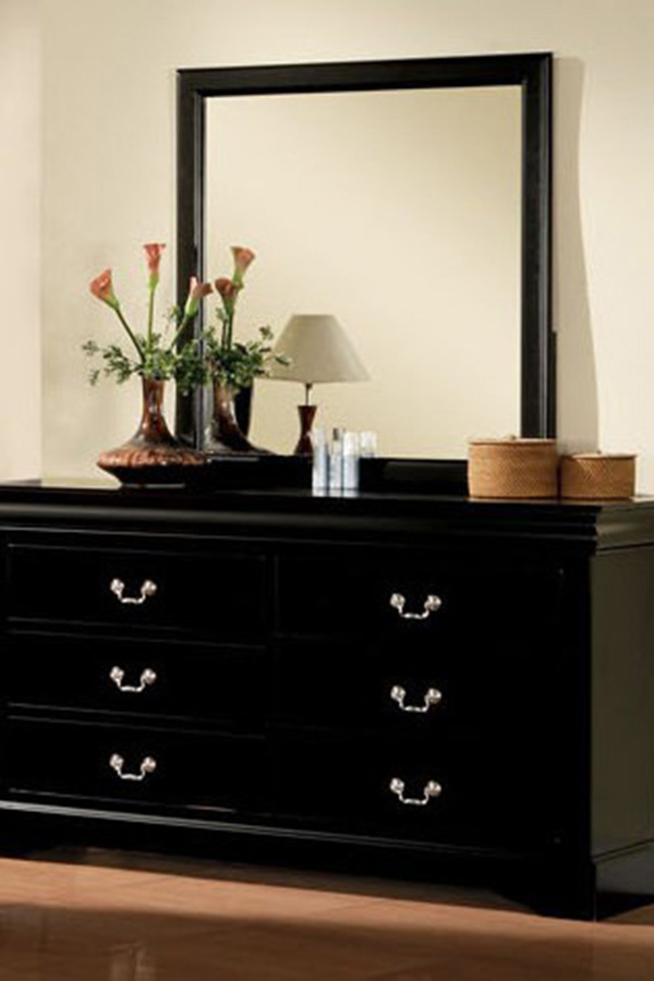 ACME - Louis Philipe III 6-Drawer Dresser