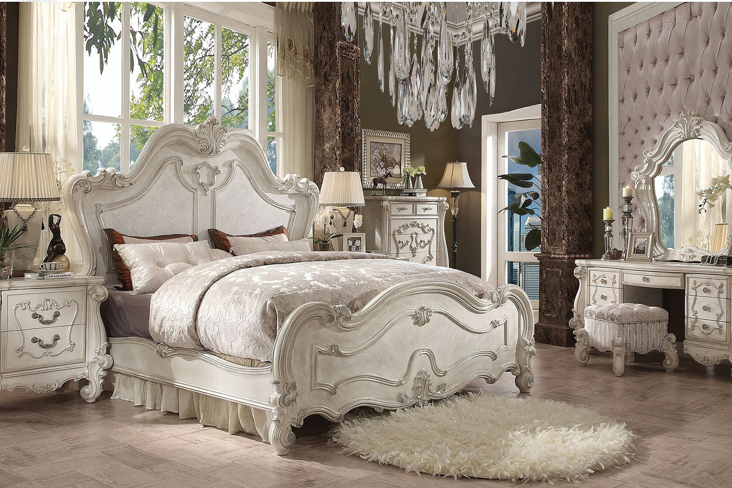 ACME - Versailles Panel Bed