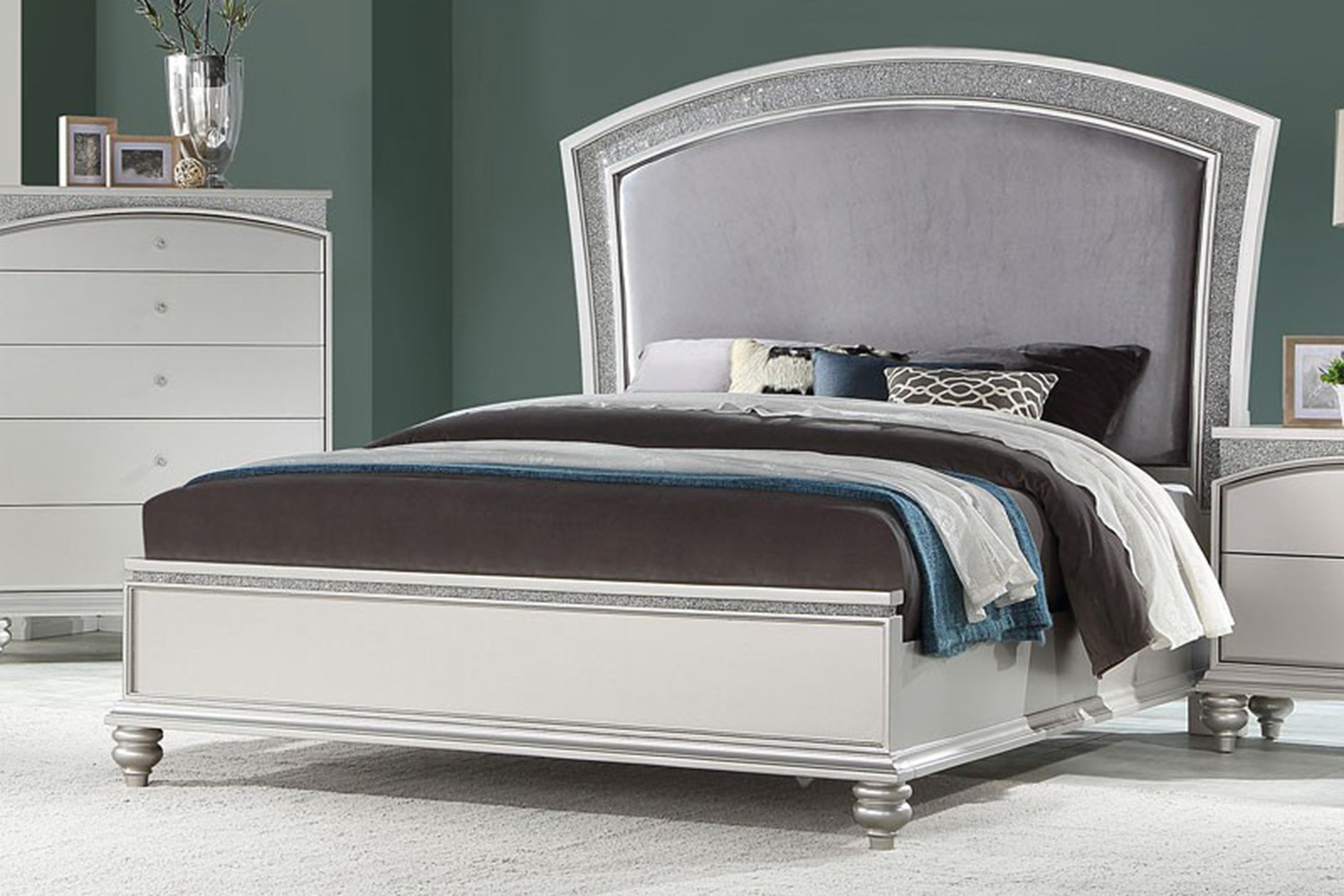 ACME Maverick Panel Bed - King Size