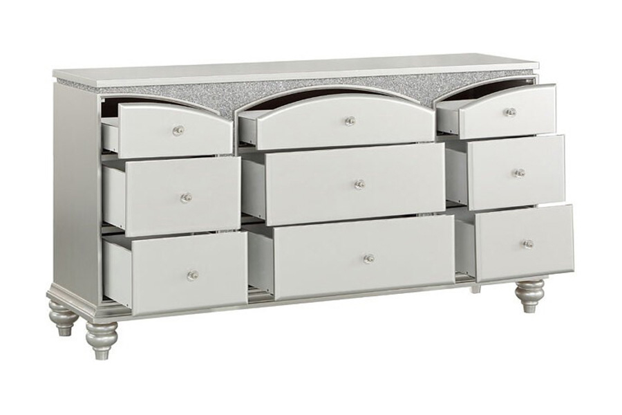 ACME - Maverick Dresser in Platinum