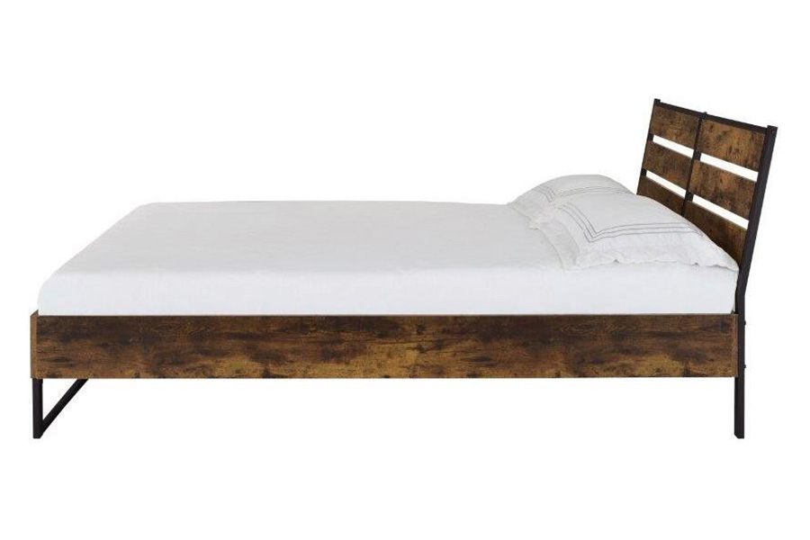 ACME - Juvanth Bed