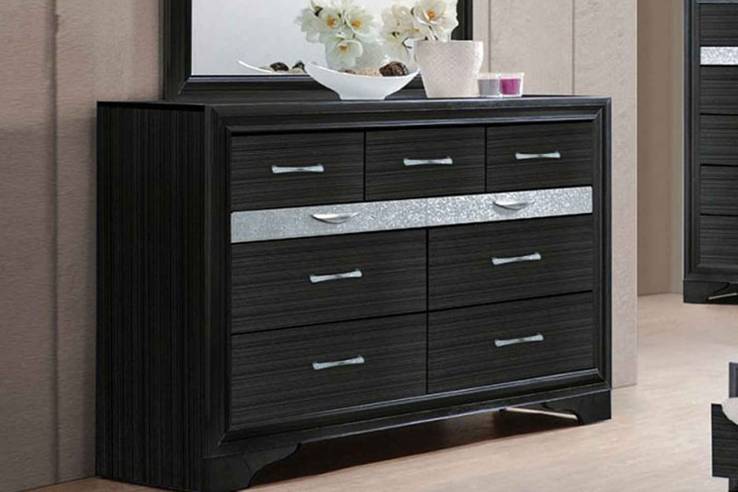 ACME - Naima 9 Drawer Dresser