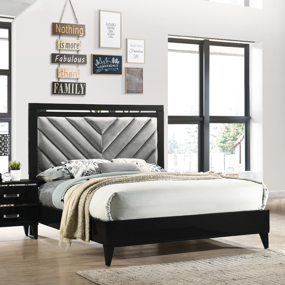 ACME Chelsie Bed - Eastern King Size, Gray Fabric and Black Finish