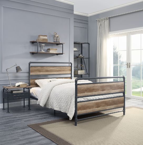 ACME - Brantley Full Bed in Antique Oak/Sandy Gray