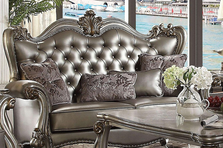 ACME - Versailles Loveseat