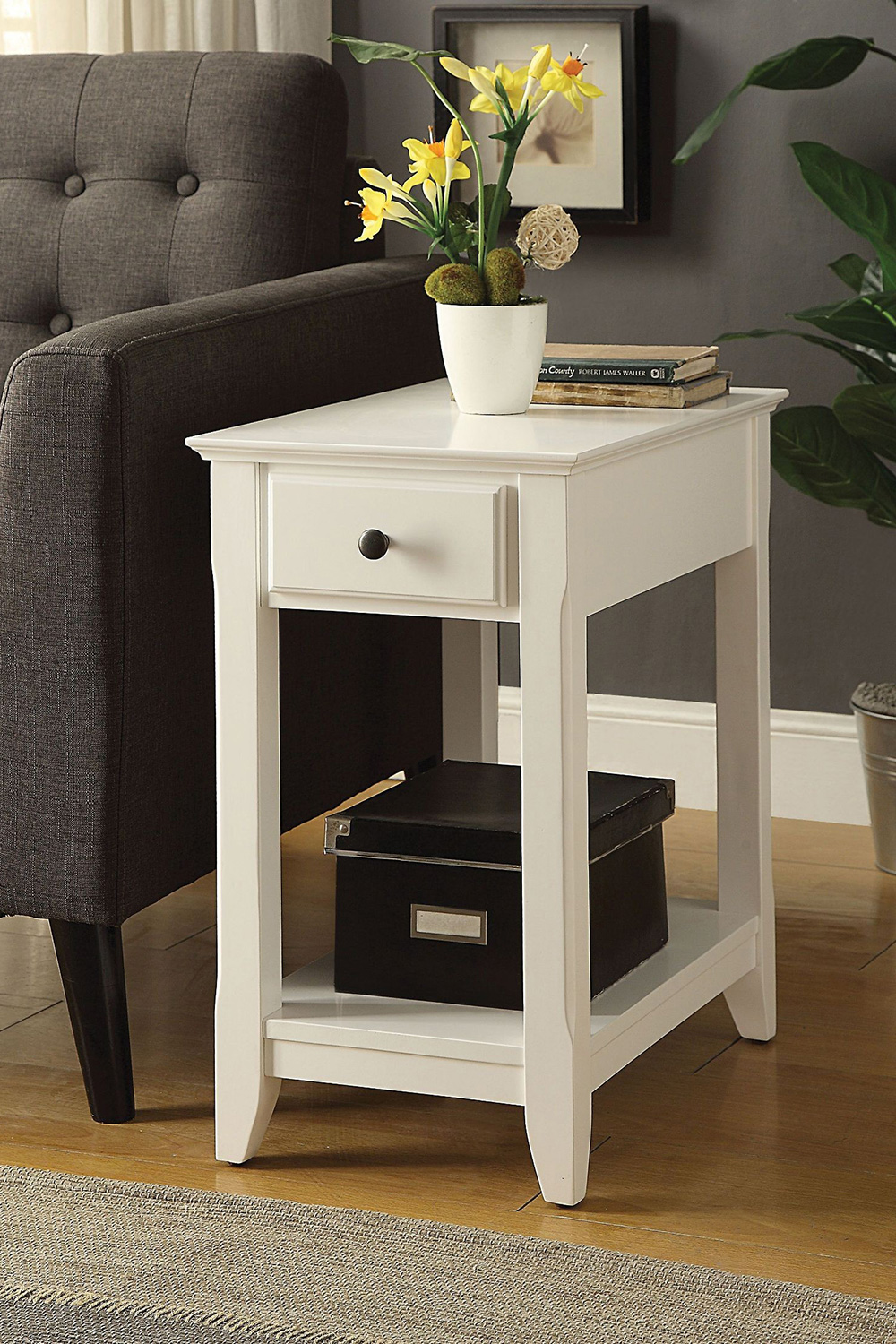 ACME - Bertie Side Table