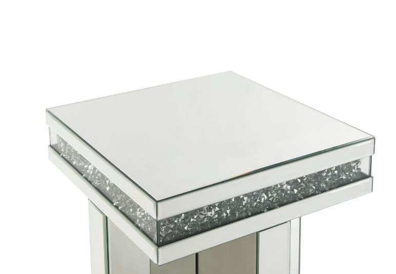 ACME - Noralie End Table in Mirrored/Faux Diamonds (84697)