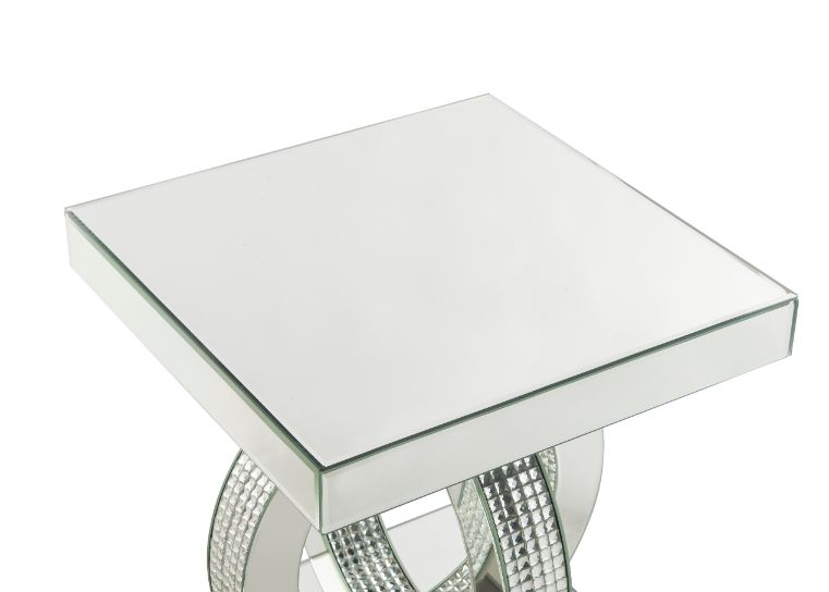 ACME - Ornat End Table in Mirrored/Faux Square Diamonds