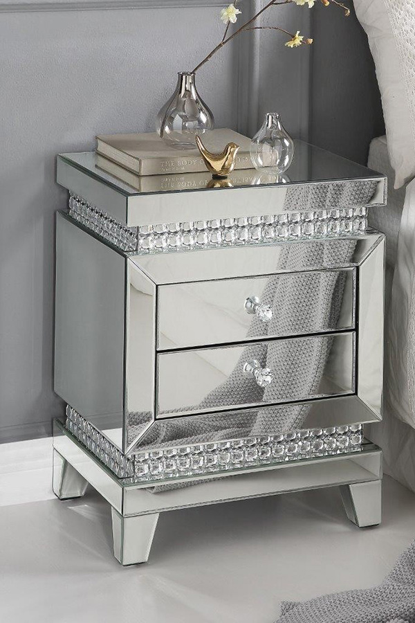 ACME - Lotus Accent Table in Mirrored/Faux Ice Cube Crystals