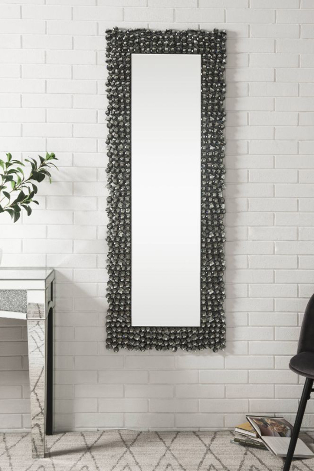 ACME - Kachina Accent Mirror in Mirrored/Faux Gems (97722)