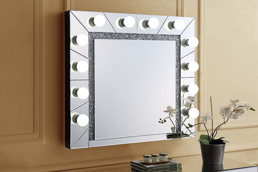 ACME - Noralie Accent Mirror in Mirrored/Faux Diamonds (AC00762)