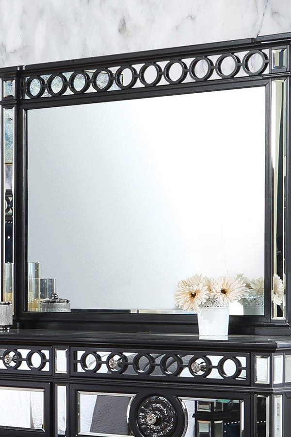 ACME - Varian II Mirror in Mirrored/Black/Sliver