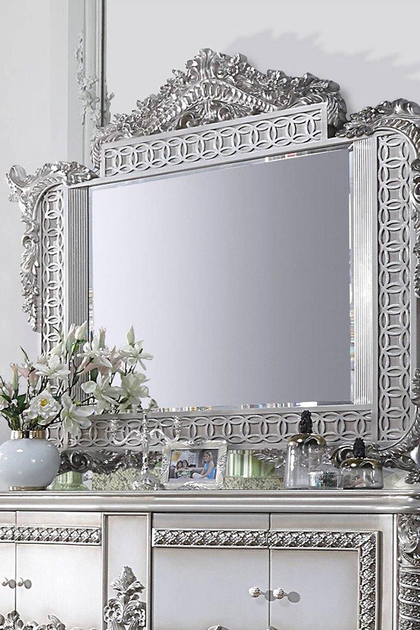 ACME - Valkyrie Mirror in Antique Platinum