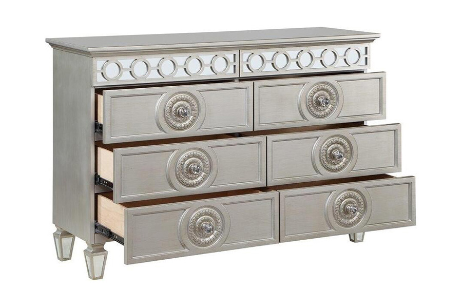 ACME - Varian Dresser in Silver/Mirrored