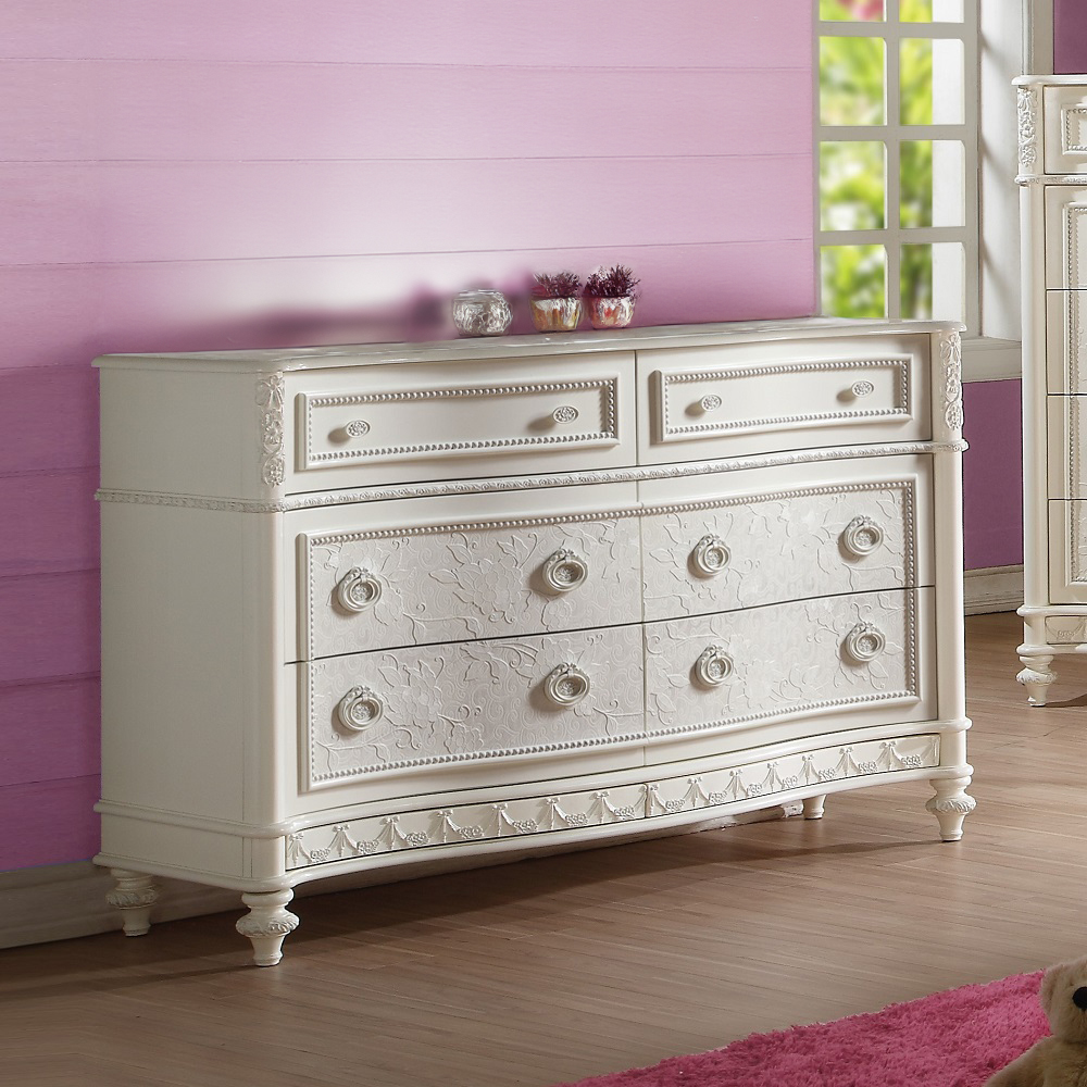 ACME - Dorothy Dresser in Ivory