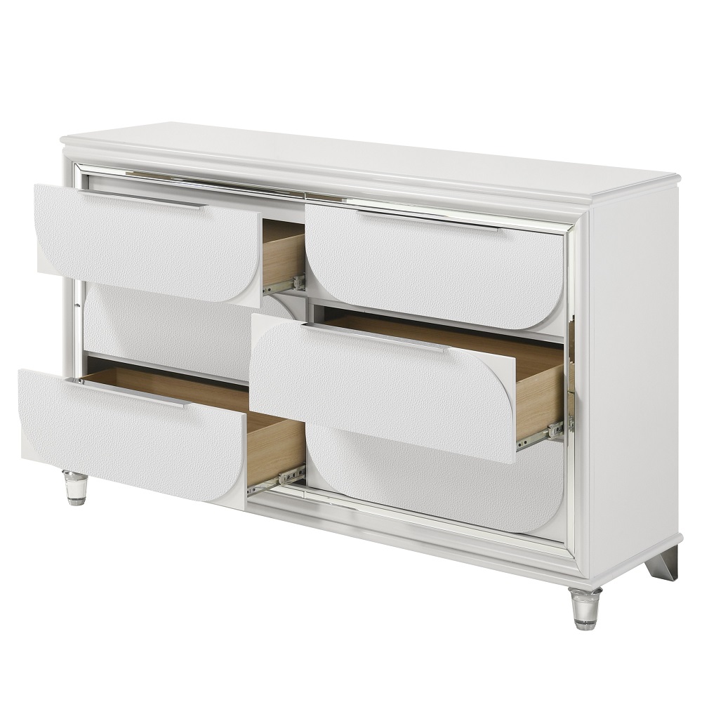 ACME - Tarian Dresser in Pearl White