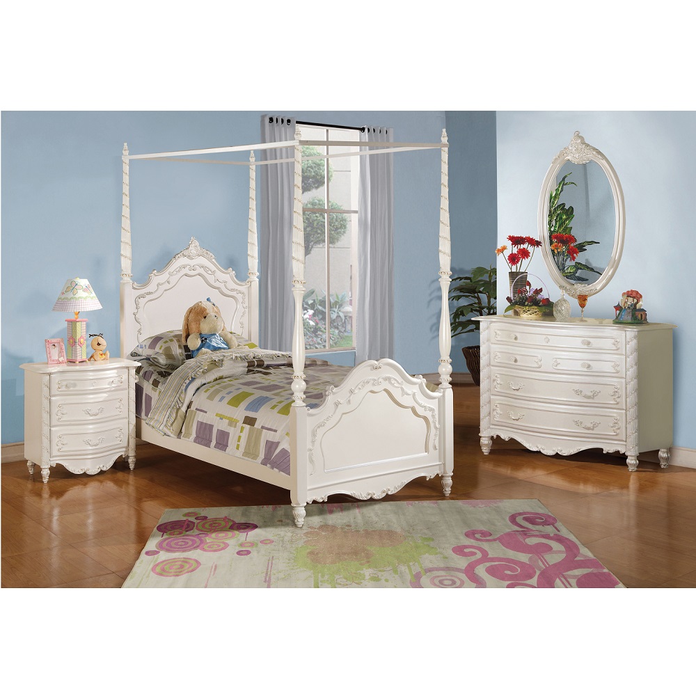 ACME - Pearl Dresser in Pearl White (BD02435)